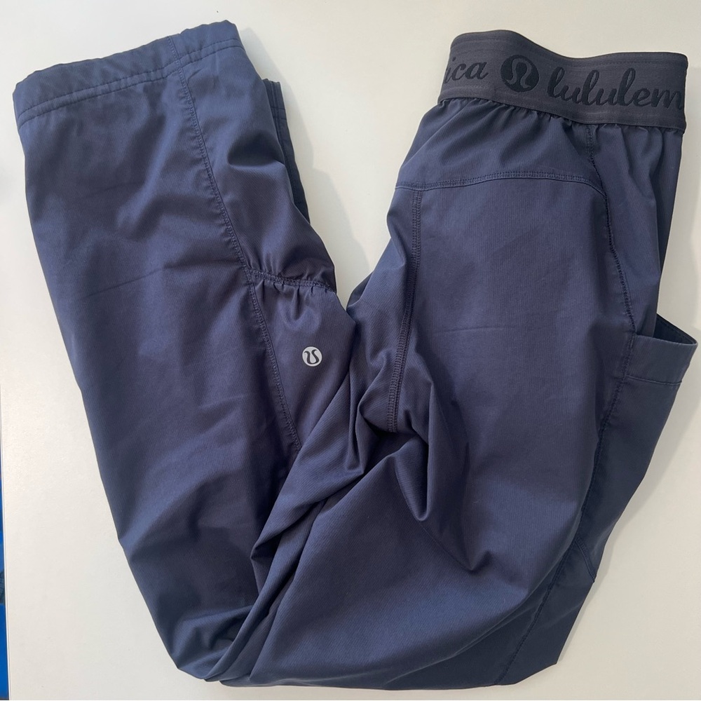 RARE LULULEMON PANTS